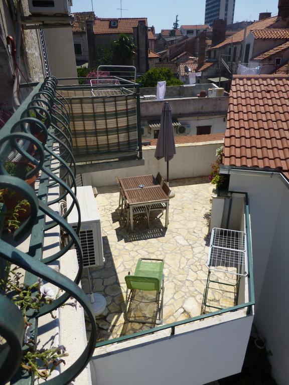 Apartment Elena Rooms Σπλιτ Εξωτερικό φωτογραφία
