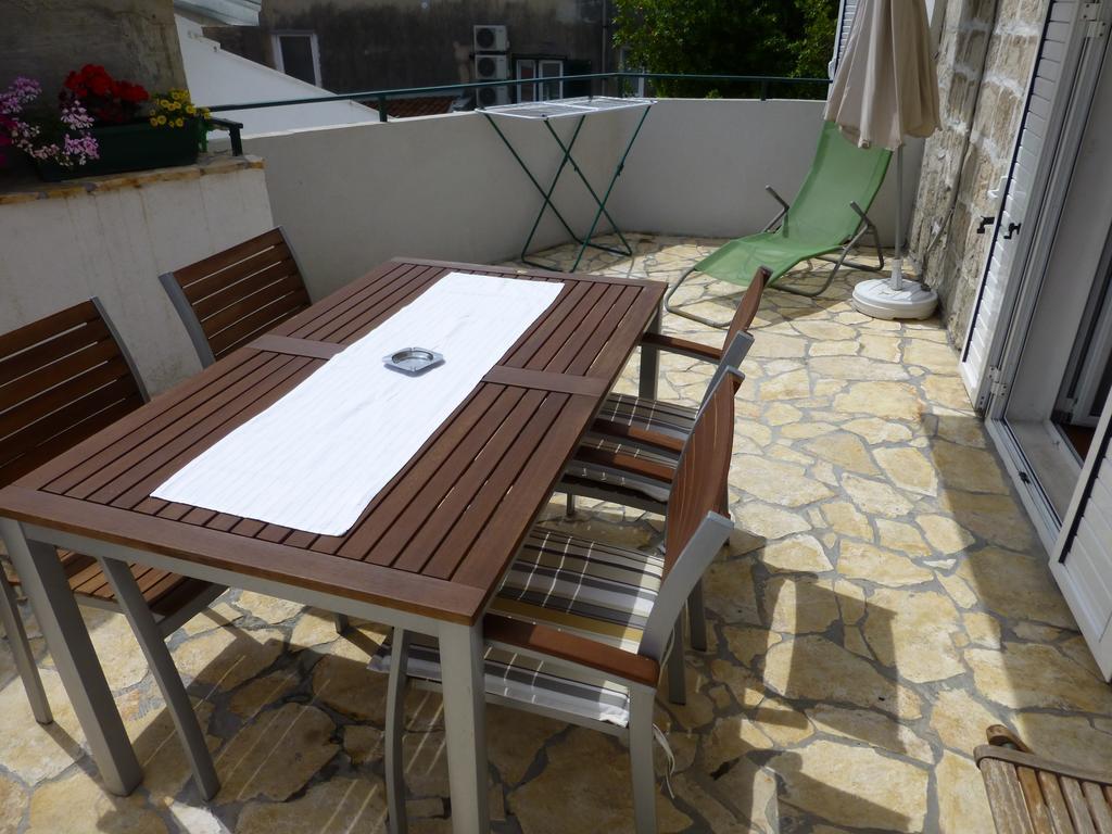 Apartment Elena Rooms Σπλιτ Εξωτερικό φωτογραφία